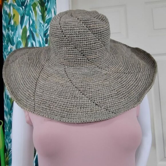 Mar Y Sol Handmade Gray Natural Raffia Wide Brim Sun Hat - Picture 5 of 6